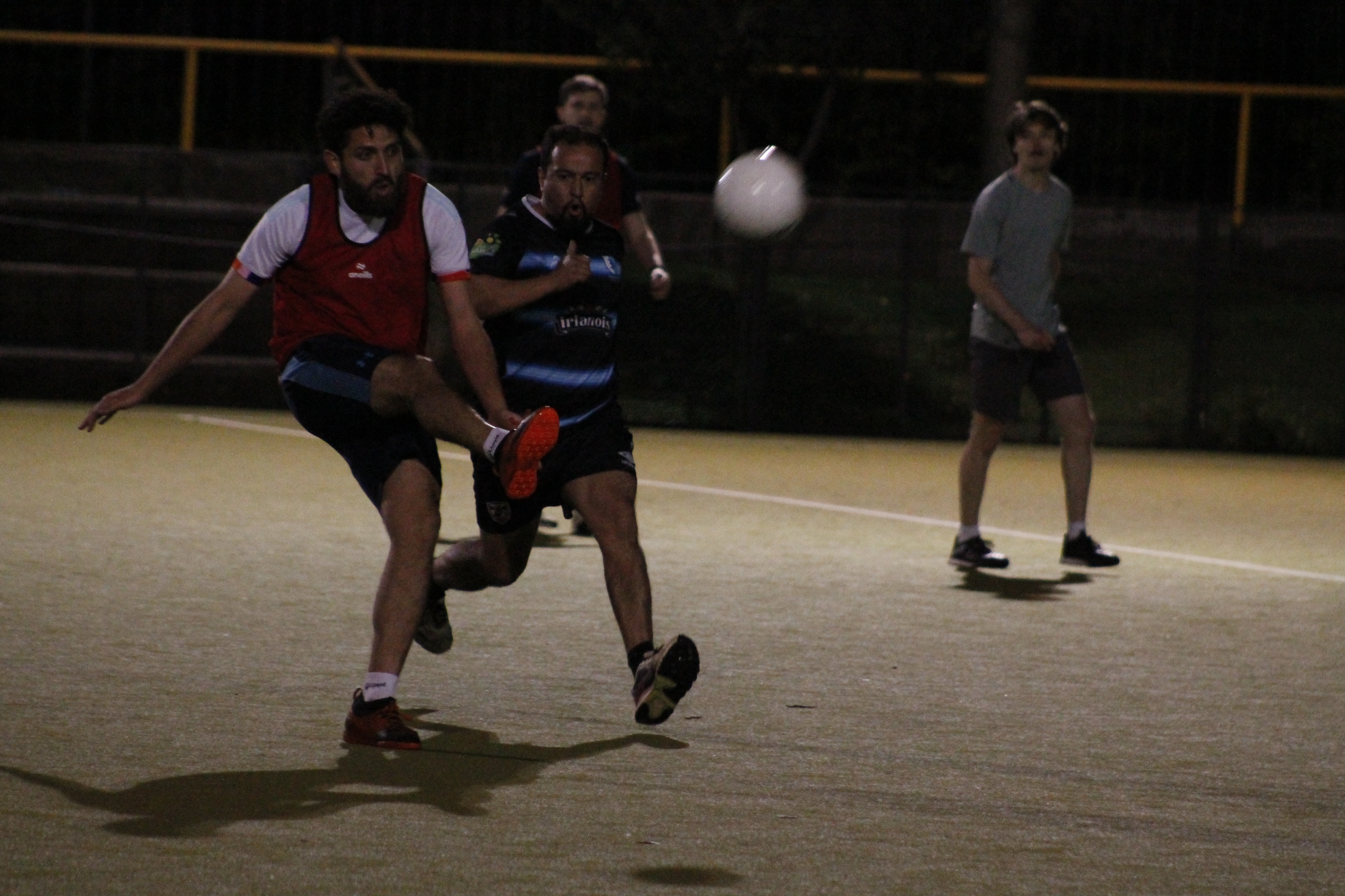 Players from Los Andes de Santiago competing for possession